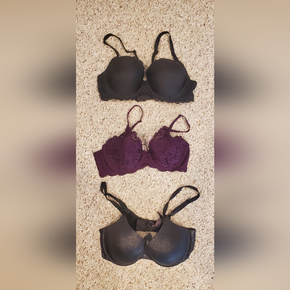 Lot of 3 Victoria's Secret bras. Excellent condition.
